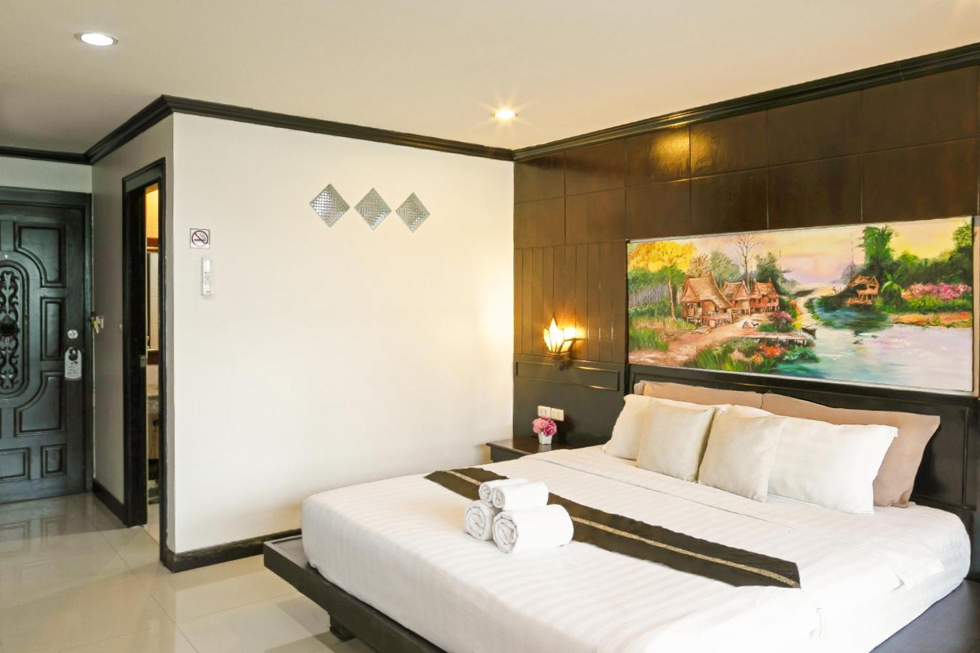 Best Venue Hotel Patong Eksteriør billede